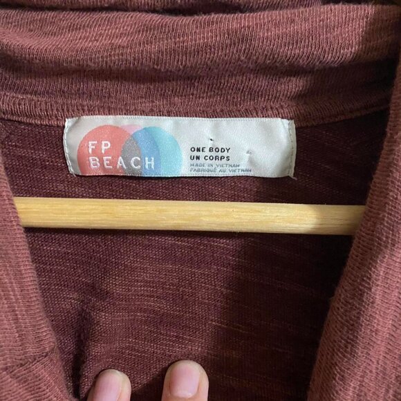 Burgundy Free People lightweight long sleeve top - Picture 5 of 5